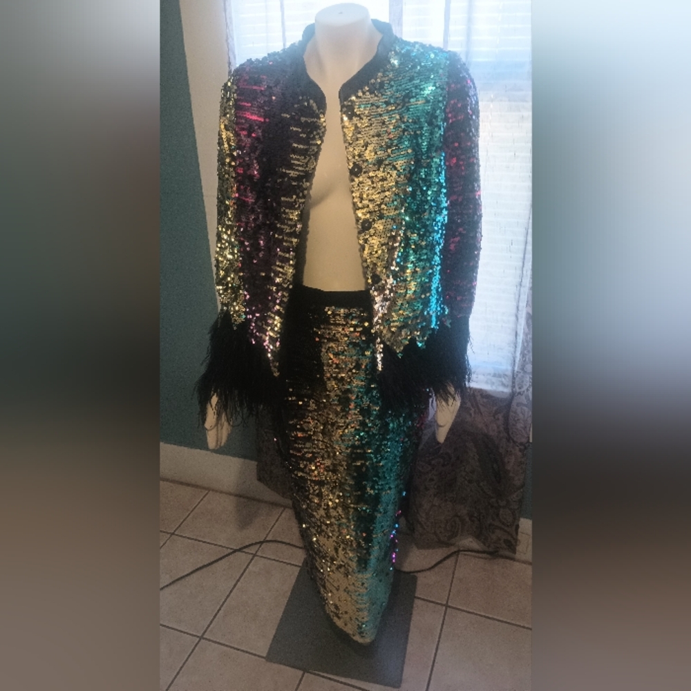 Vintage 2pc set sequin top and skirt